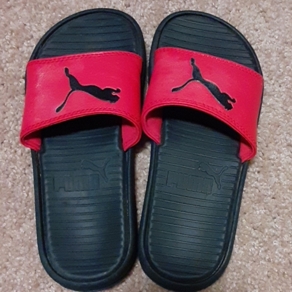 boys puma slides